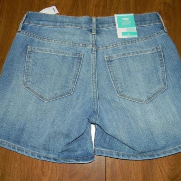 Old Navy Boyfriend 0 Distressed Blue Shorts NWT - Picture 4 of 4
